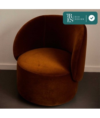 Fauteuil "Auguste" brillant des détails fins